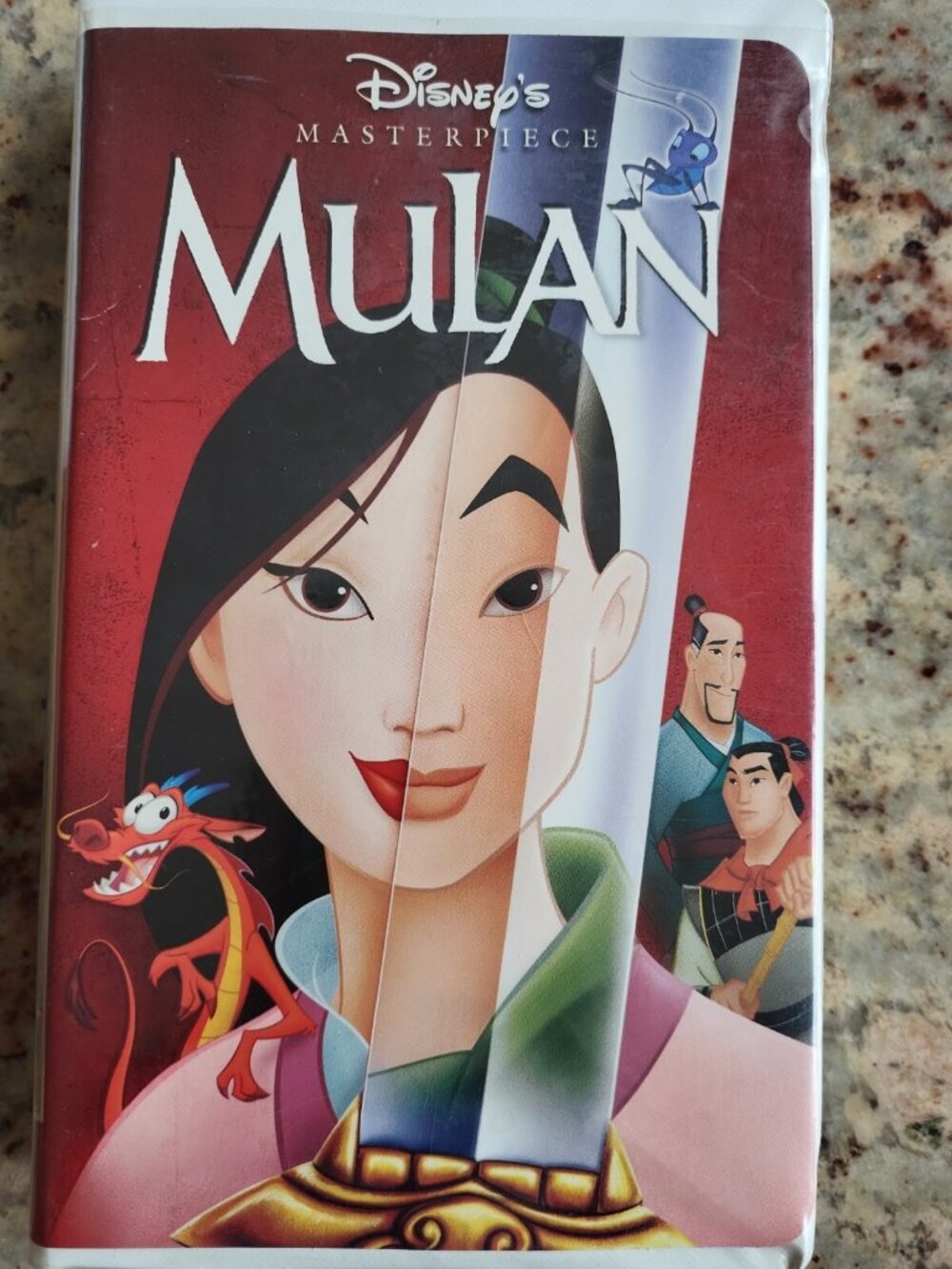 Walt Disney's Masterpiece  Collection MULAN VHS 1999, kids family film, movie